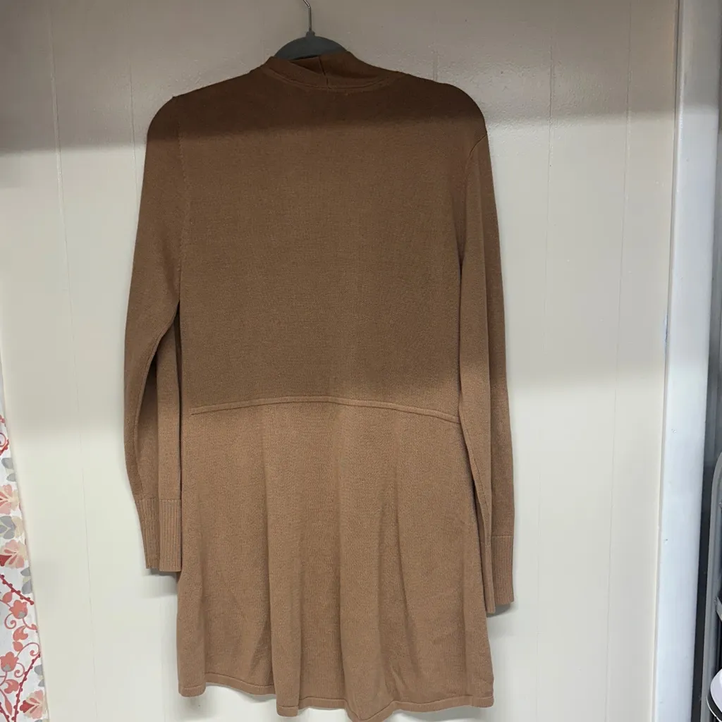 Isaac Mizrahi Camel Open Front Sweater - Image 3