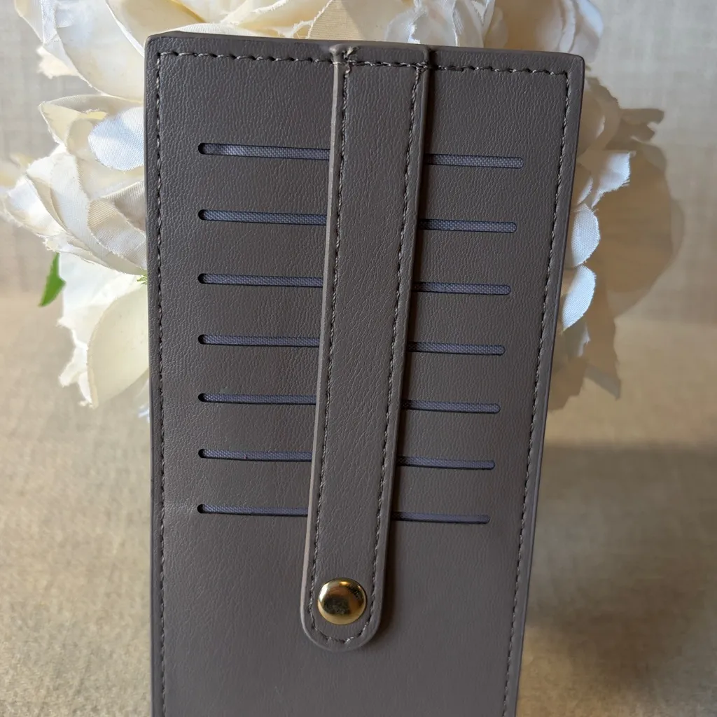 Badgley Mischka Taupe Vegan Leather Simple Card Holder New with Tags - Image 3