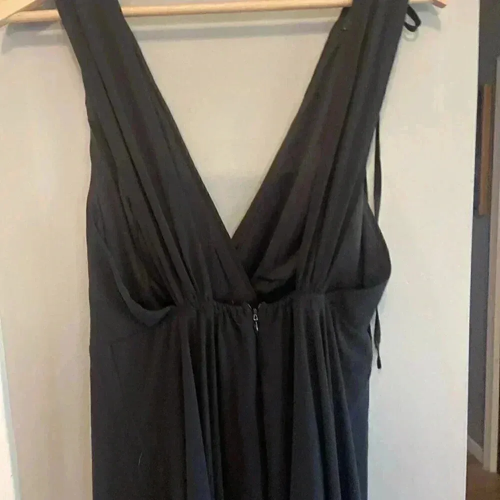 New LULU'S Dance the Night Away Maxi Gown Black Surplice Dress Medium Formal NWT - Image 7