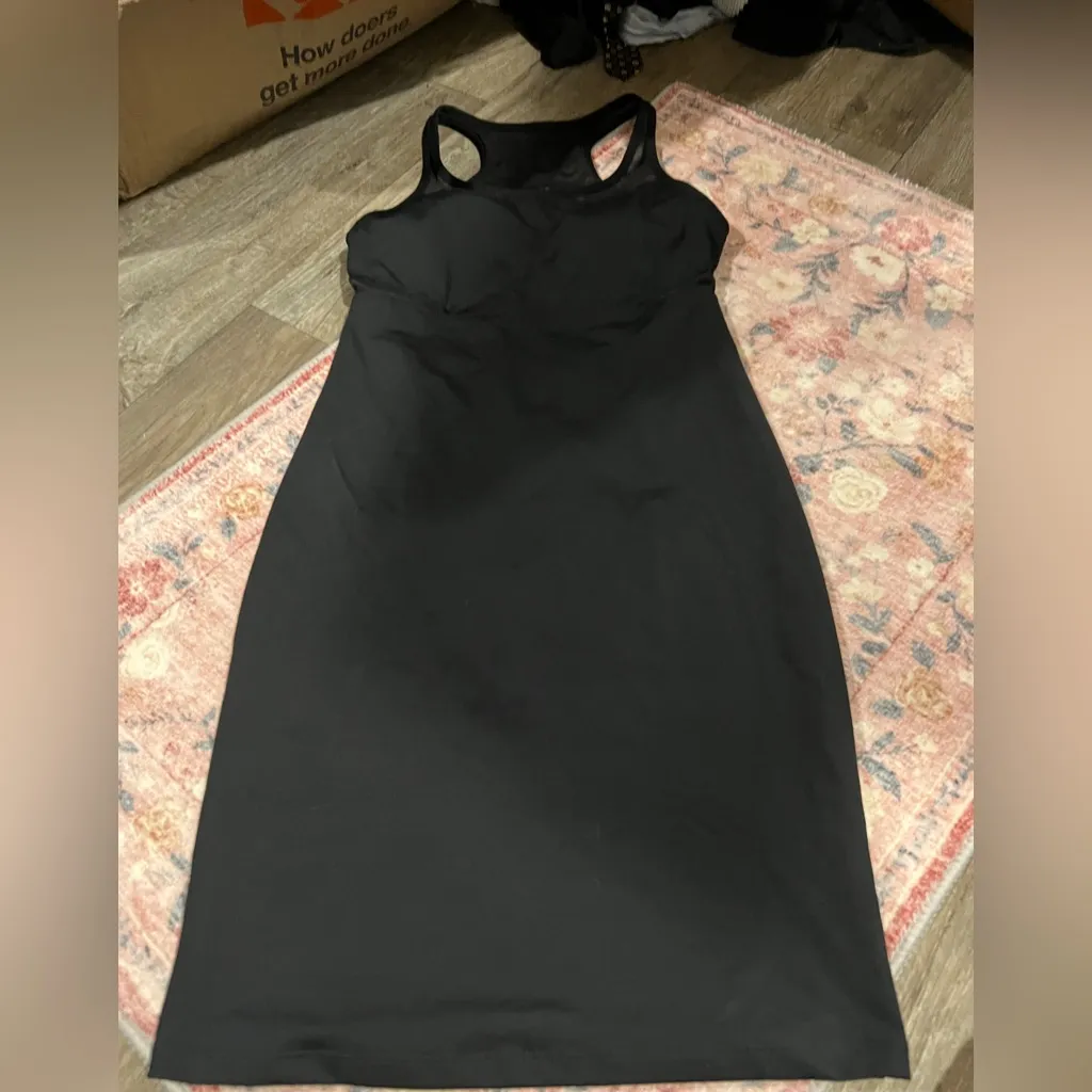 Fabletics  Tropez Black Compression Dress size S - Image 15