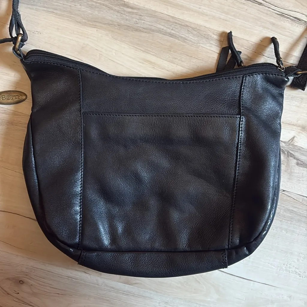 Born crossbody in black - Image 2