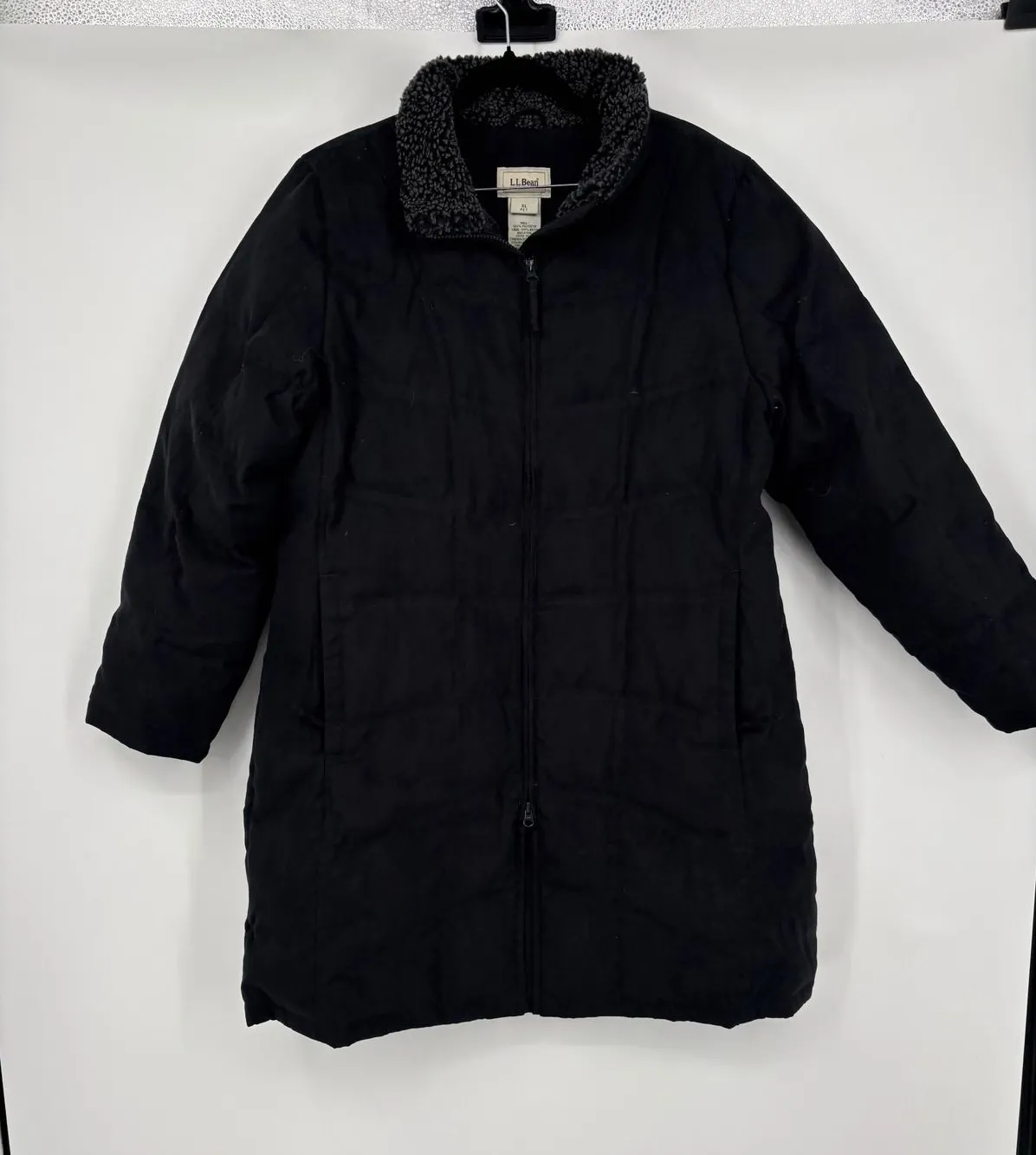 L.L.Bean down coat Black Quilted Sherpa Lined Winter Parka Coat XL Petite Size undefined - Image 1