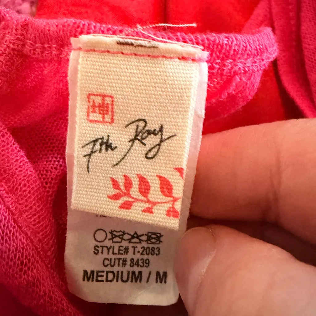 7th Ray NWOT Oversized Bright Pink Open Back Long Sleeve Tie Top - Image 4
