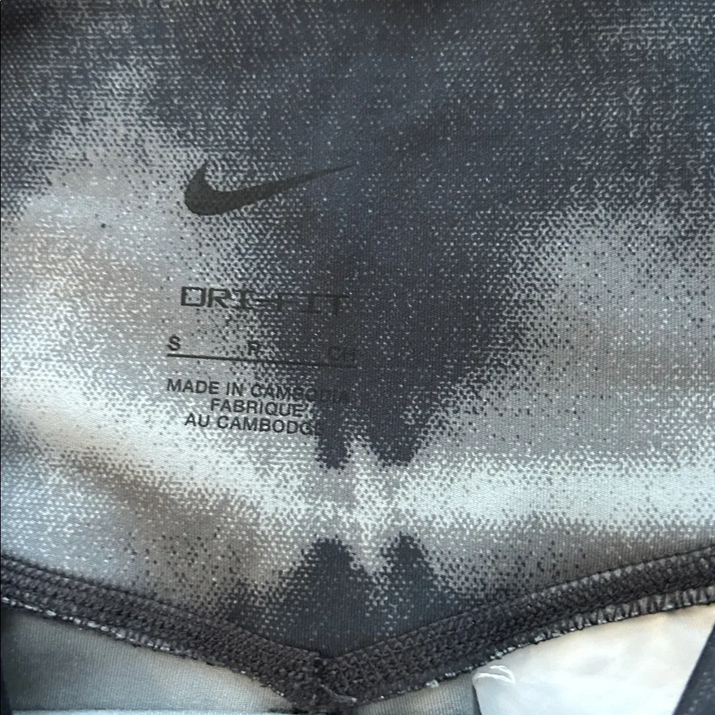 Nike Dri-fit One Luxe Training Shorts - Image 7