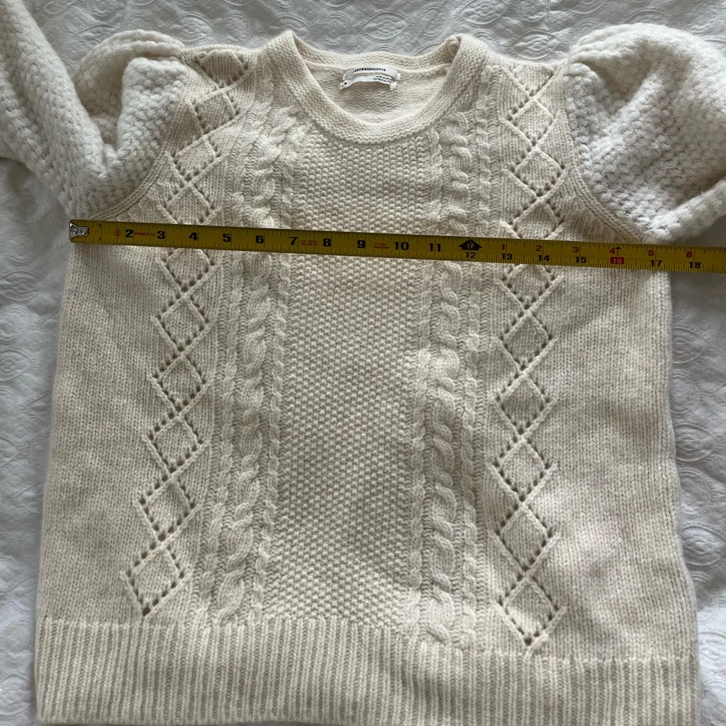 Anthropologie wool cream puffy sleeve size medium sweater - Image 3