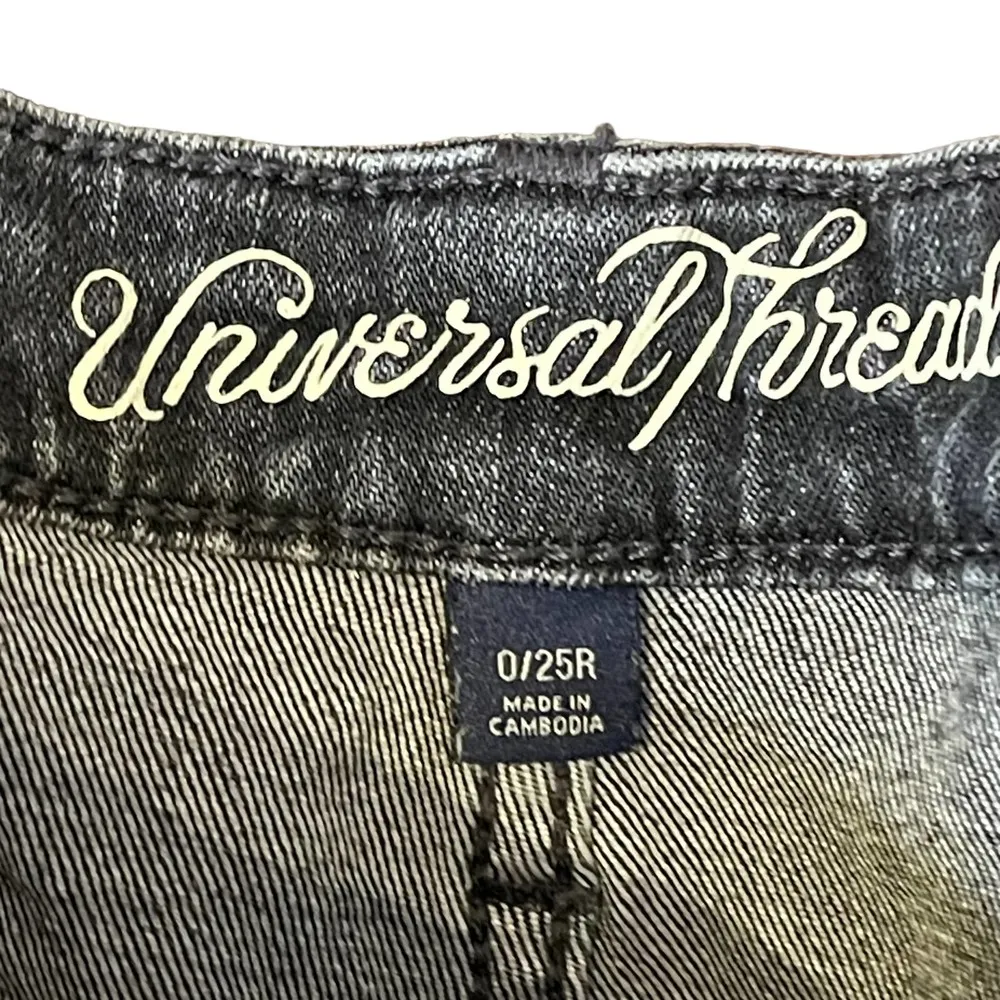 Universal Thread Cuff Hem Button Fly Short Women 25R Shortie Hi-Rise Black Denim - Image 7