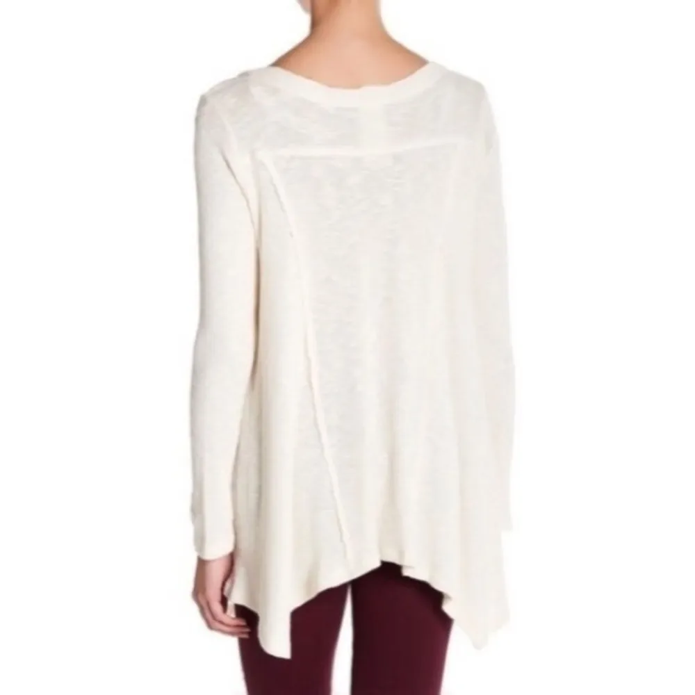 🍁 BLU‎ PEPPER Burnout Embroider Shark Bite Sweater - Image 2