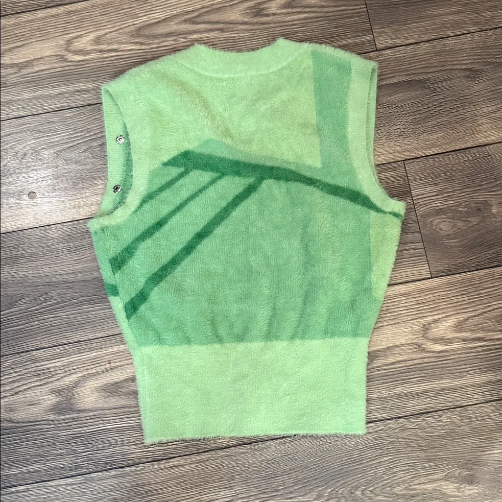 House of sunny Green Geometric Knit Vest Size 6 - Image 3