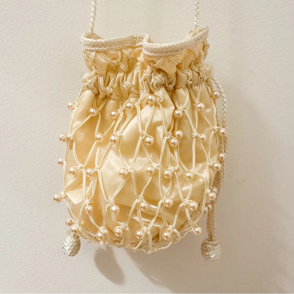Vintage Avon Satin Pearl Net Drawstring Bag Ivory White - Image 2