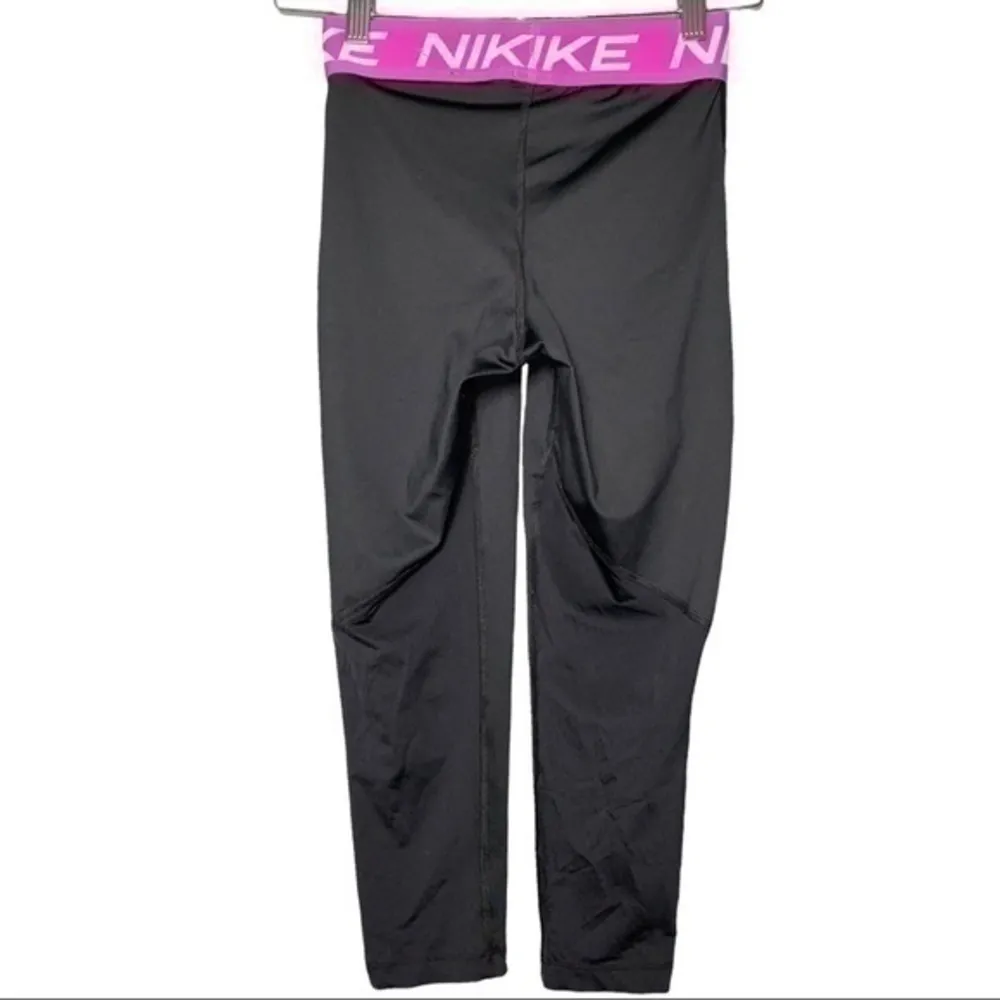 Nike Women’s Size S Black Pink Victory Dr Fit Baselayer Capri Essential Leggings - Image 3