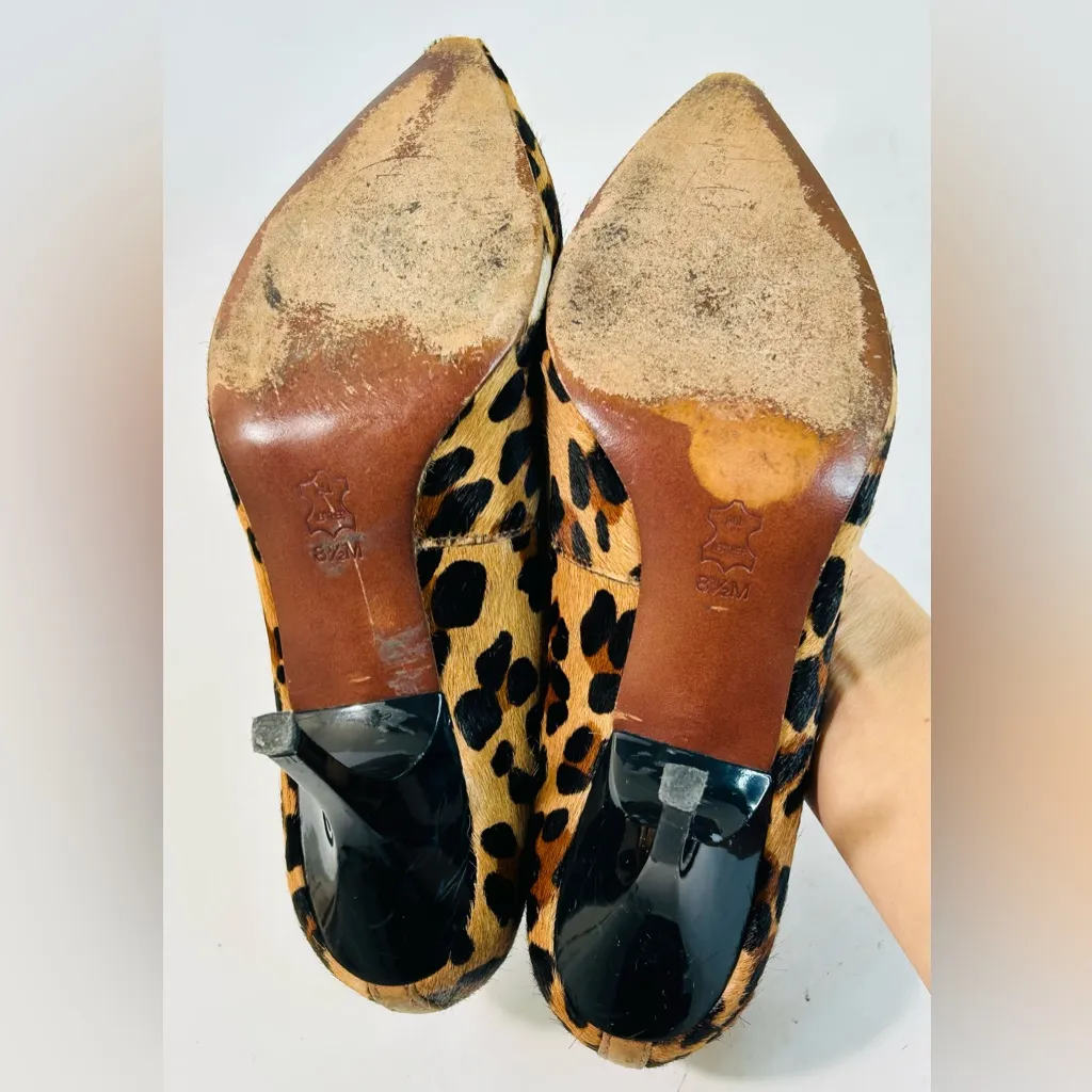 Tory Burch Celina Leopard Print Calf Hair Pumps, Pointed Toes, Gold Logo, sz 8.5 - Image 8