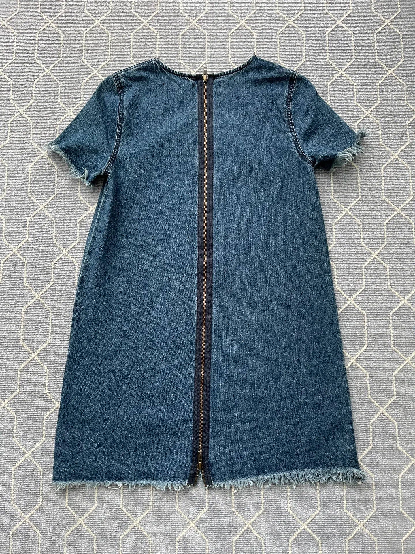 Womens Short Sleeve Gemma Denim Fray Dress Sz Small $118 - Image 3