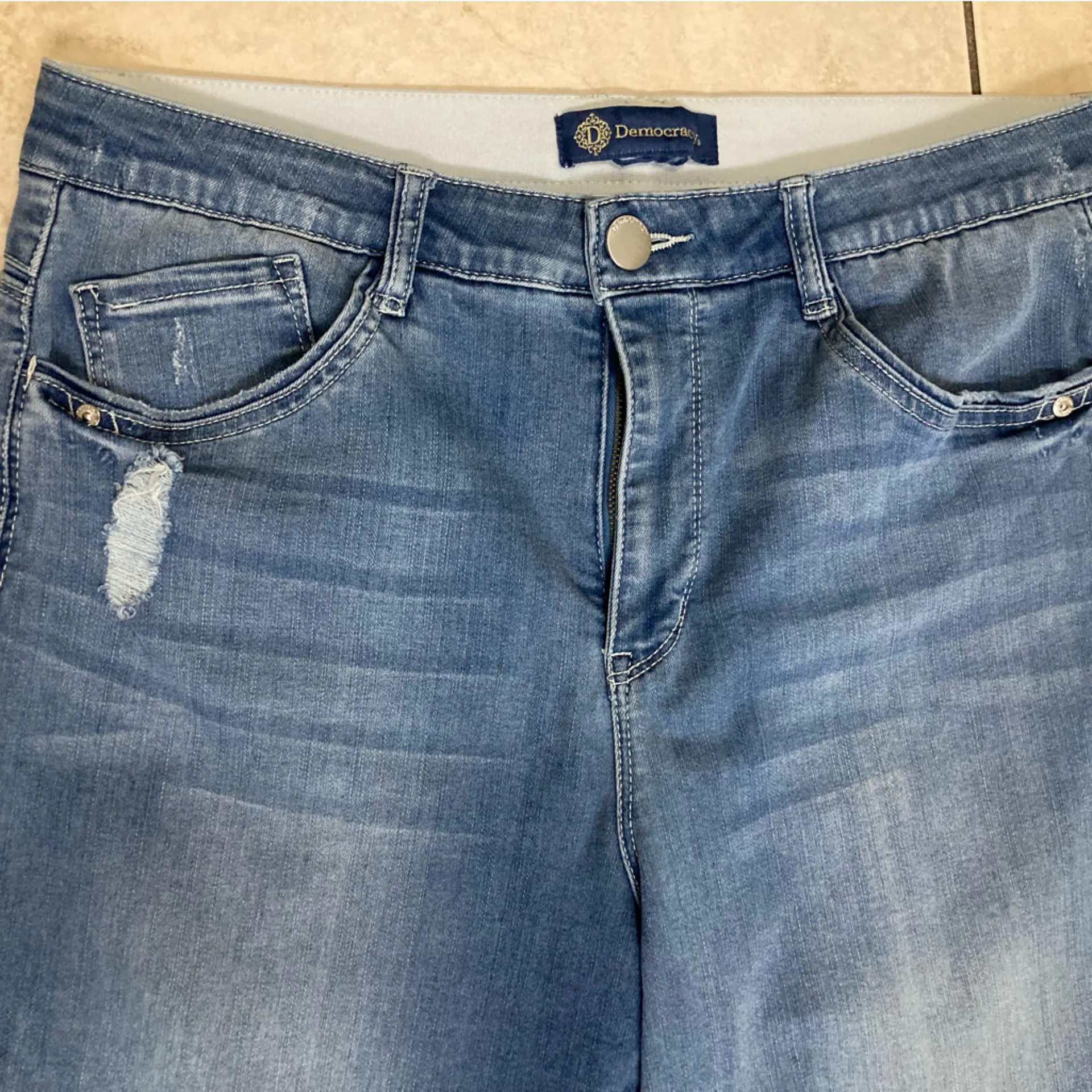 Democracy Lightweight Super Stretch Cropped Wide Leg Jeans w/ Elastic Waistband - Image 10