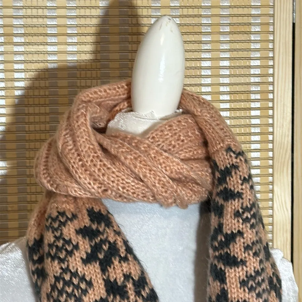 Renee's NYC Accessories Knit Eternity Scarf Snowflake Pattern Winter Weight Tan - Image 3