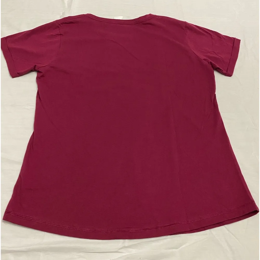 Disney’s Women’s 2022 Food and Wine Festival T-Shirt - Image 6