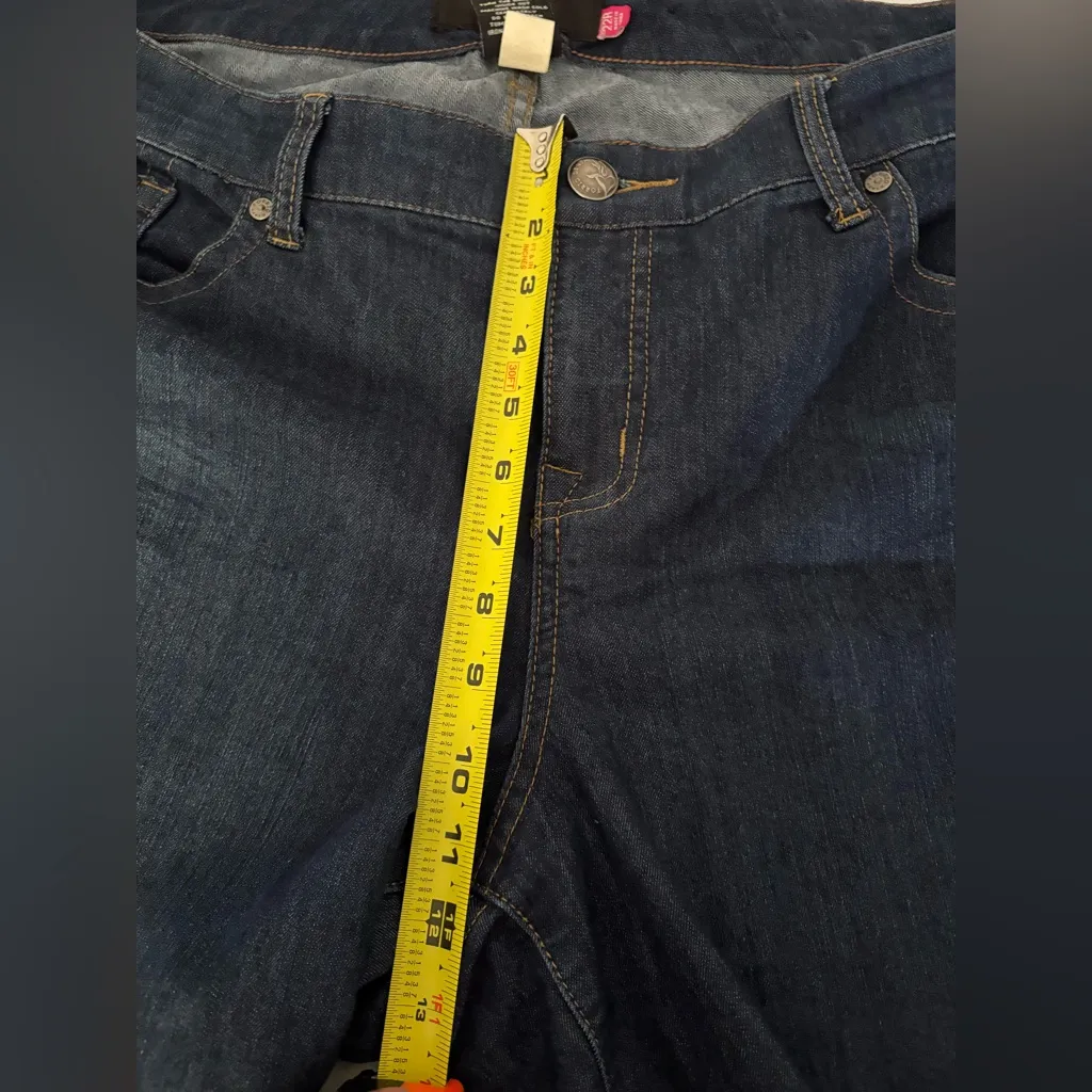 Torrid Blue Jeans Women's‎ Size 22R EUC 510 - Image 6