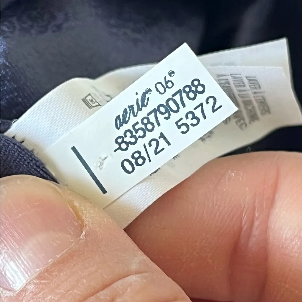 NWOT Aerie OFFLINE The Hugger Criss-Cross Waist Crackle Design Leggings SIZE M - Image 10