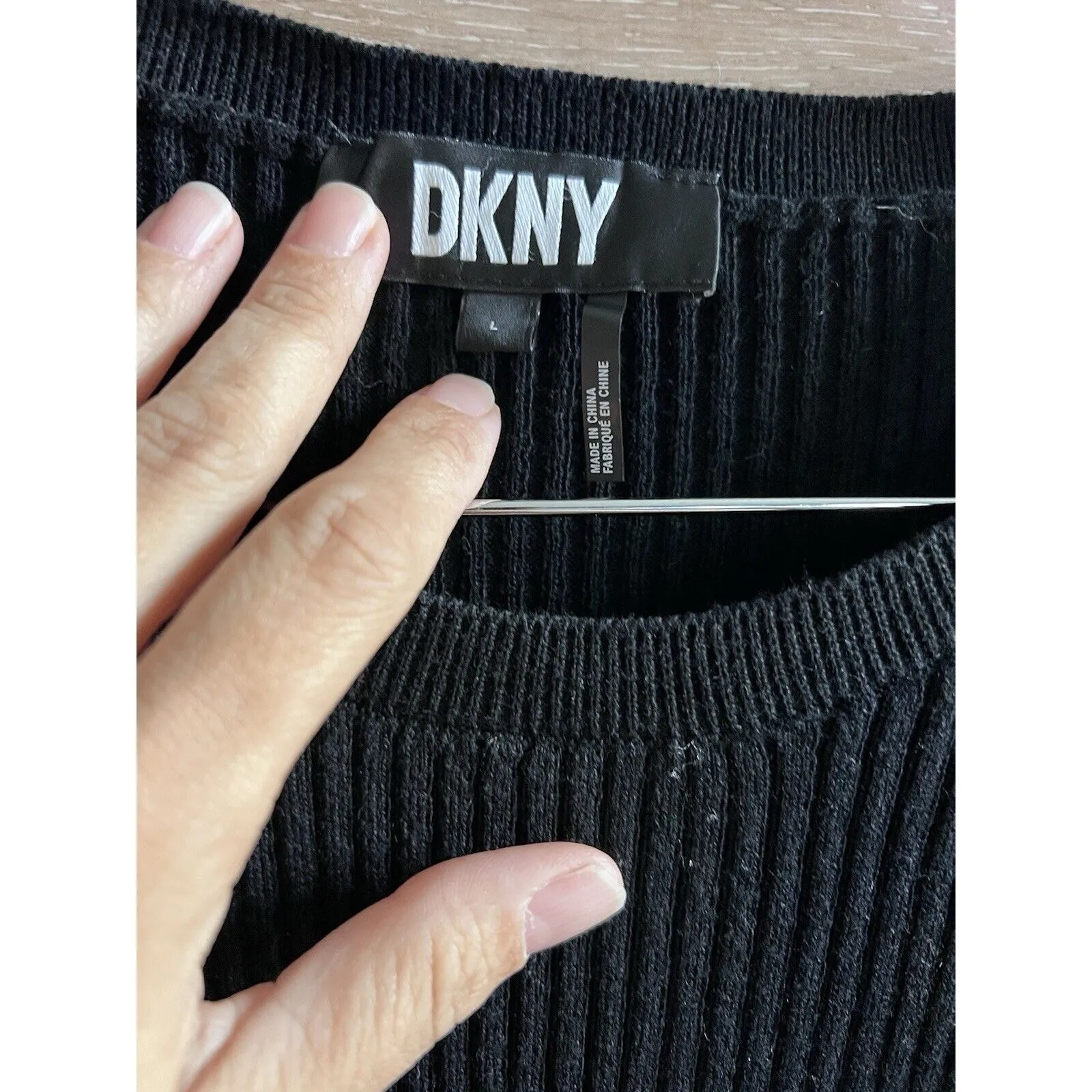 DKNY Women's Black White Striped Sheer Sleeve Sweater sz L Work Elegant - Image 4