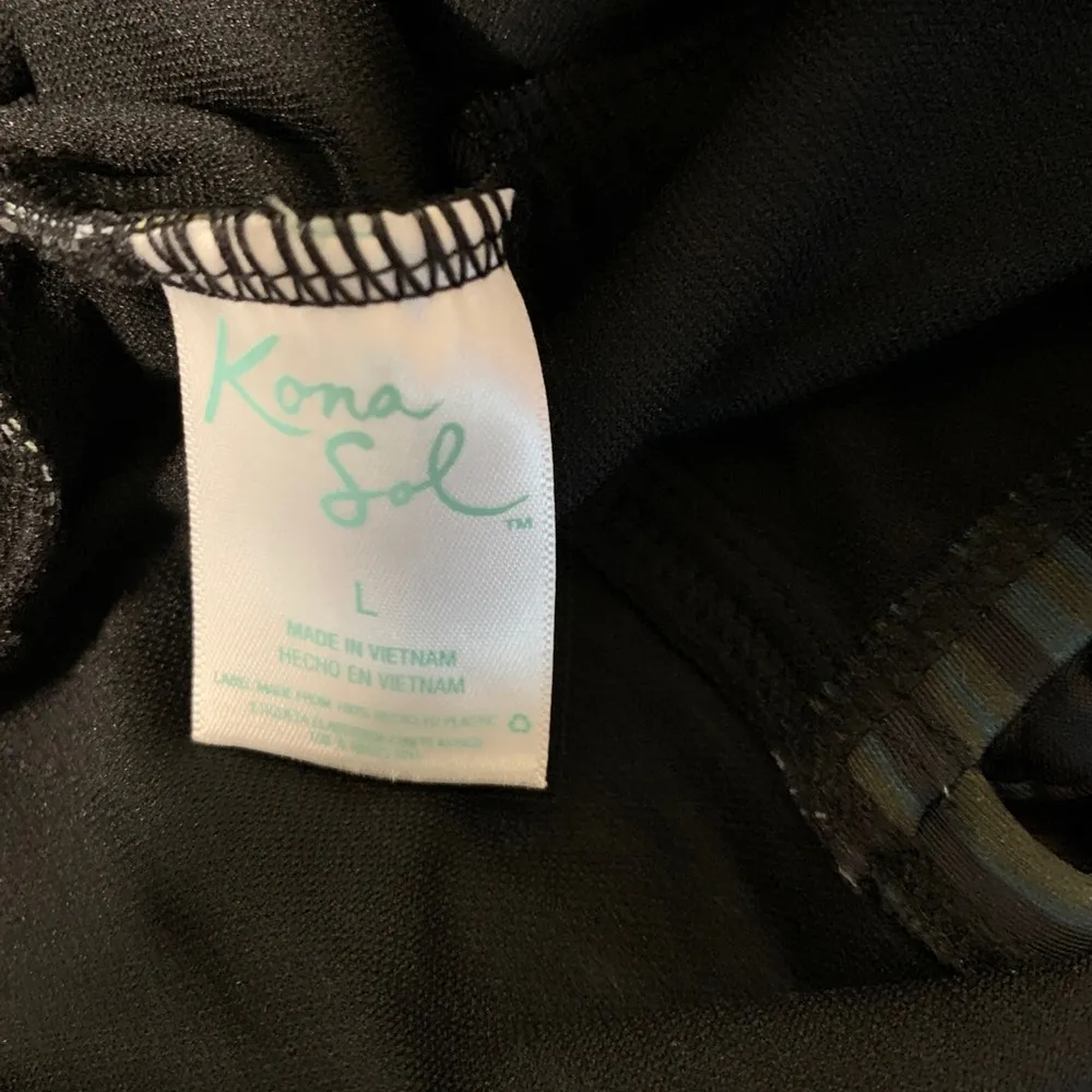 Kona Sol L one piece swimsuit keyhole back cutout - Image 4