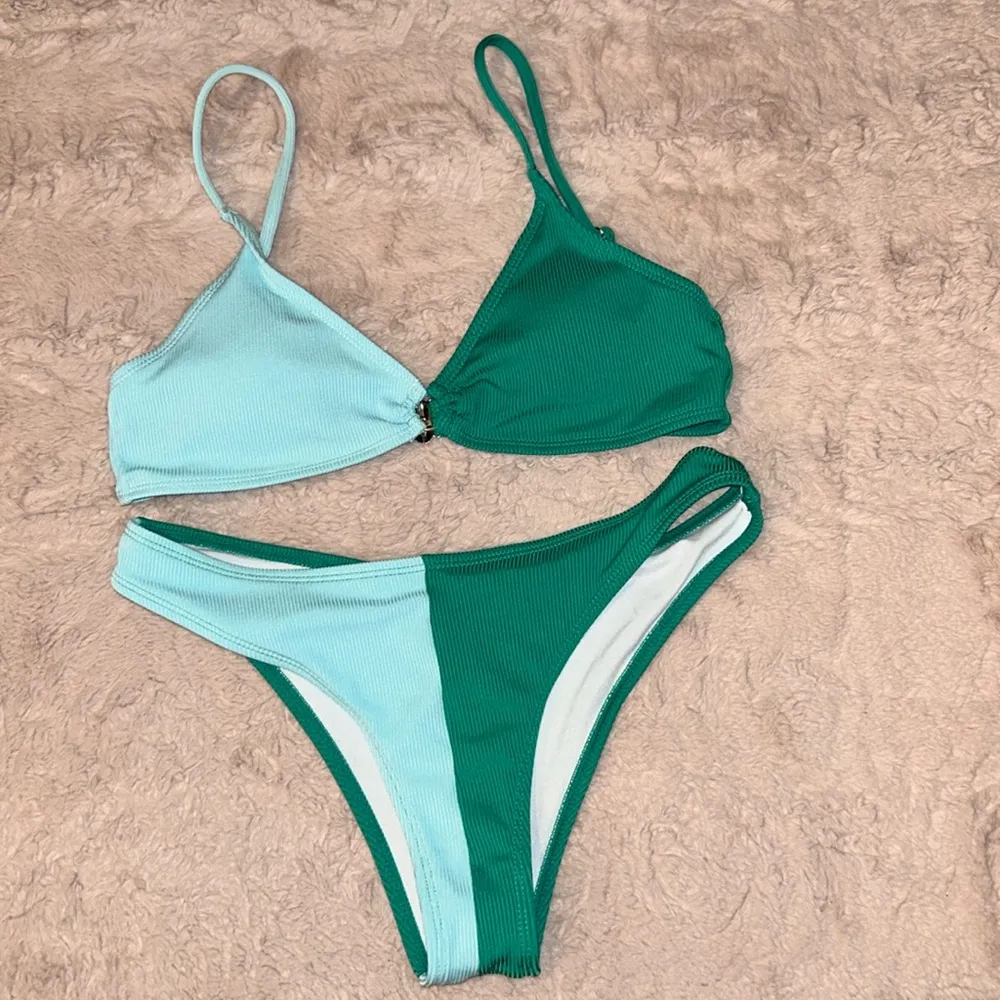 Size small bikini - Image 2