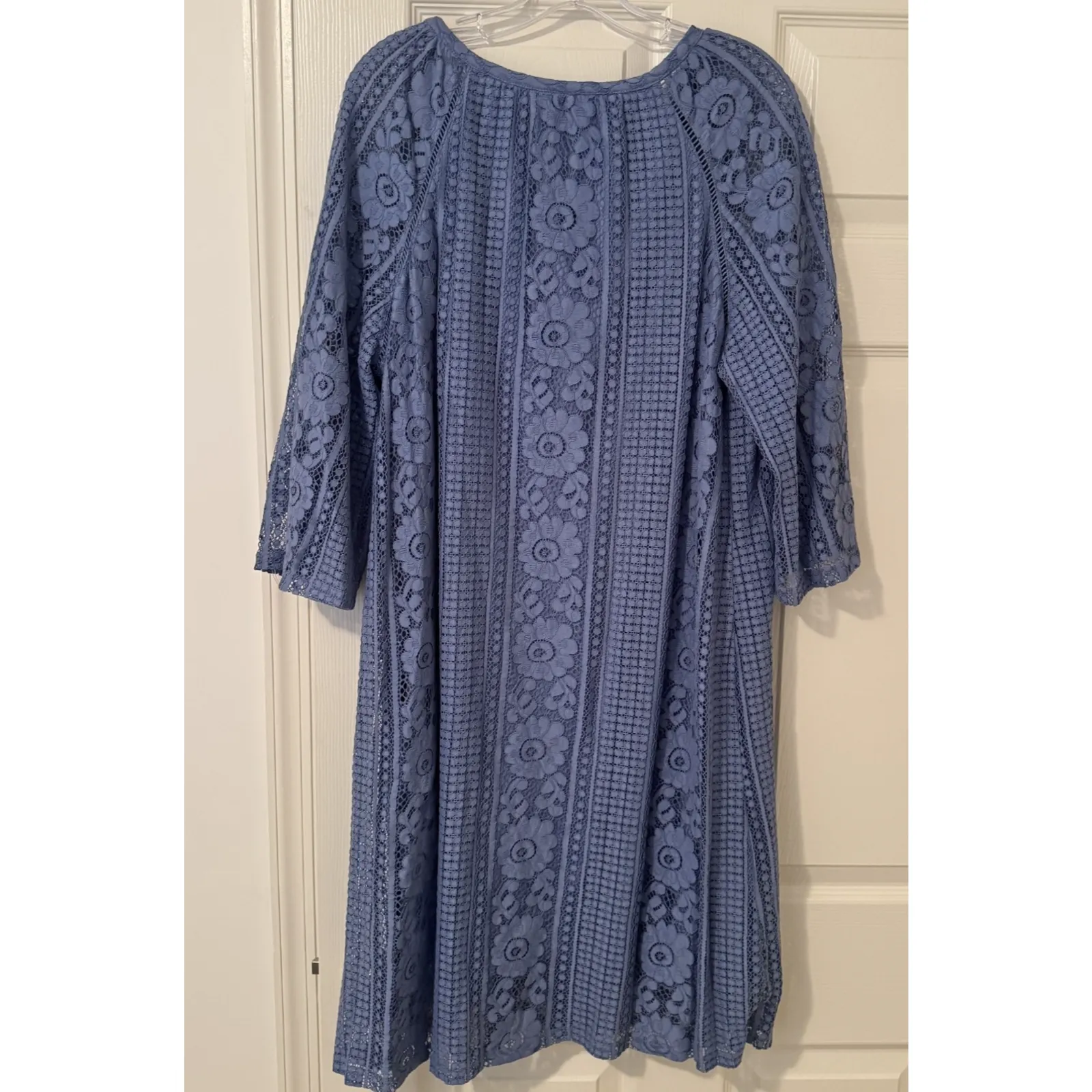 Isaac Mizrahi Live Eyelet Lace Shift Dress Size L Periwinkle Blue Crochet - Image 9