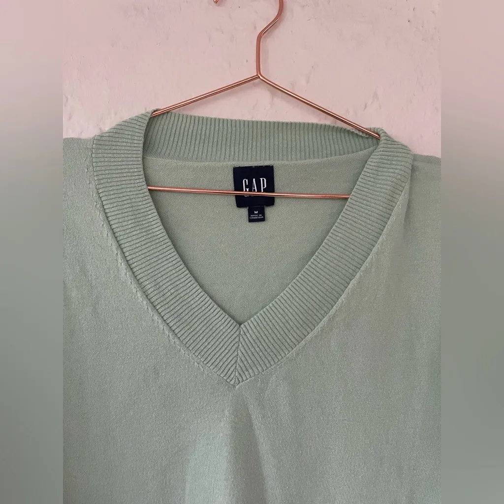 GAP light/mint green cotton blend v-neck pullover classic lightweight sweater; M - Image 3