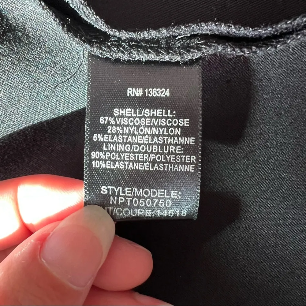 Ponte sleeveless skater dress fit and flare dress black size 4 - Image 10