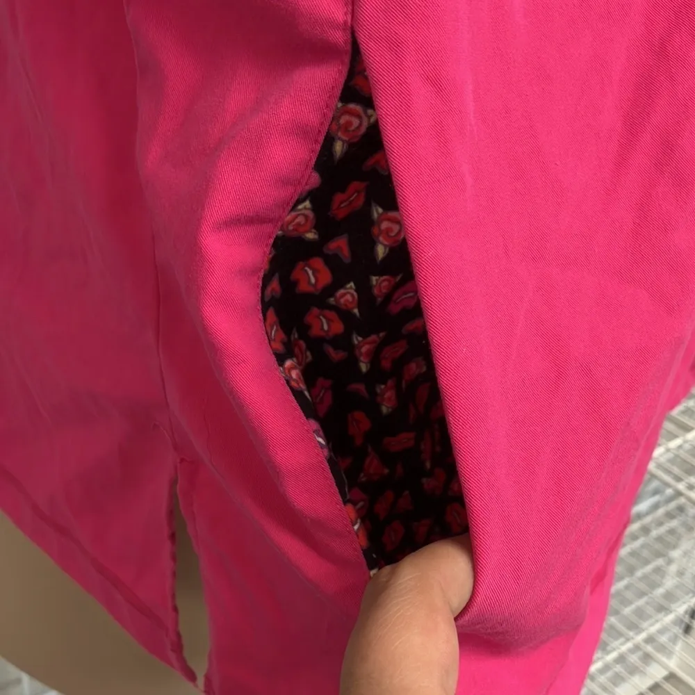 Betsey Johnson Scrub Top Size: 3X - Image 3