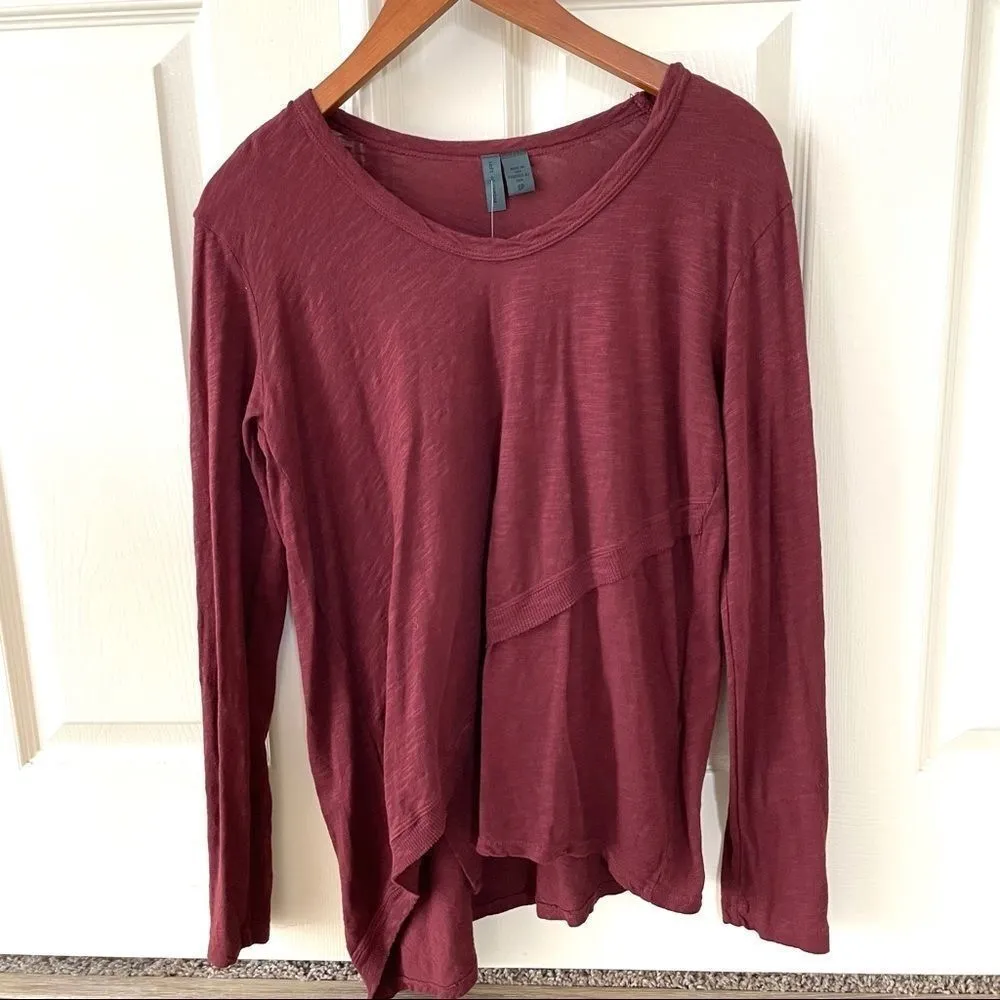 Anthro Left of Center burgundy Sunday morning top - Image 4