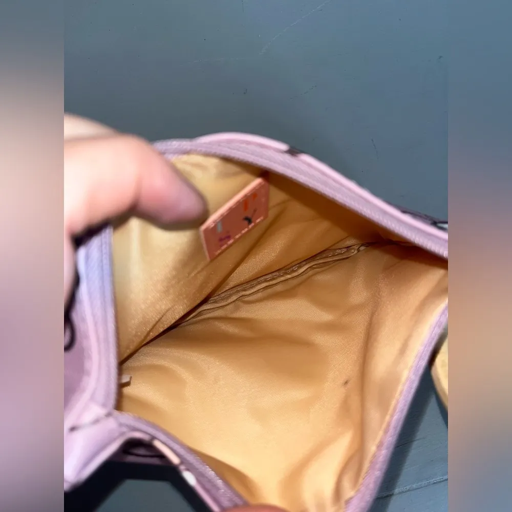 Ipsy April 2020 Abstract Orchid Floral Print Mauve Purple Wood Pull Cosmetic Bag - Image 12