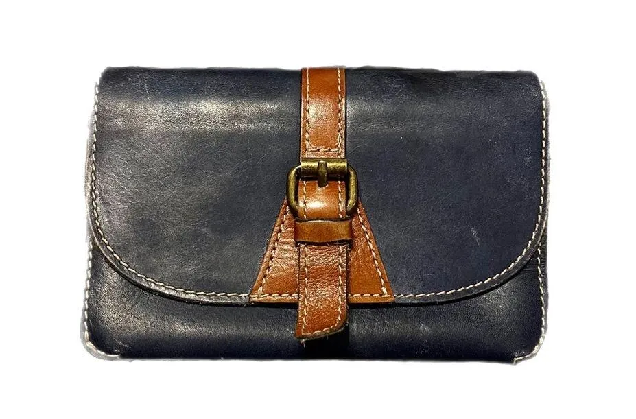 Vintage Patricia Nash Navy Blue leather crossbody bag - Image 2
