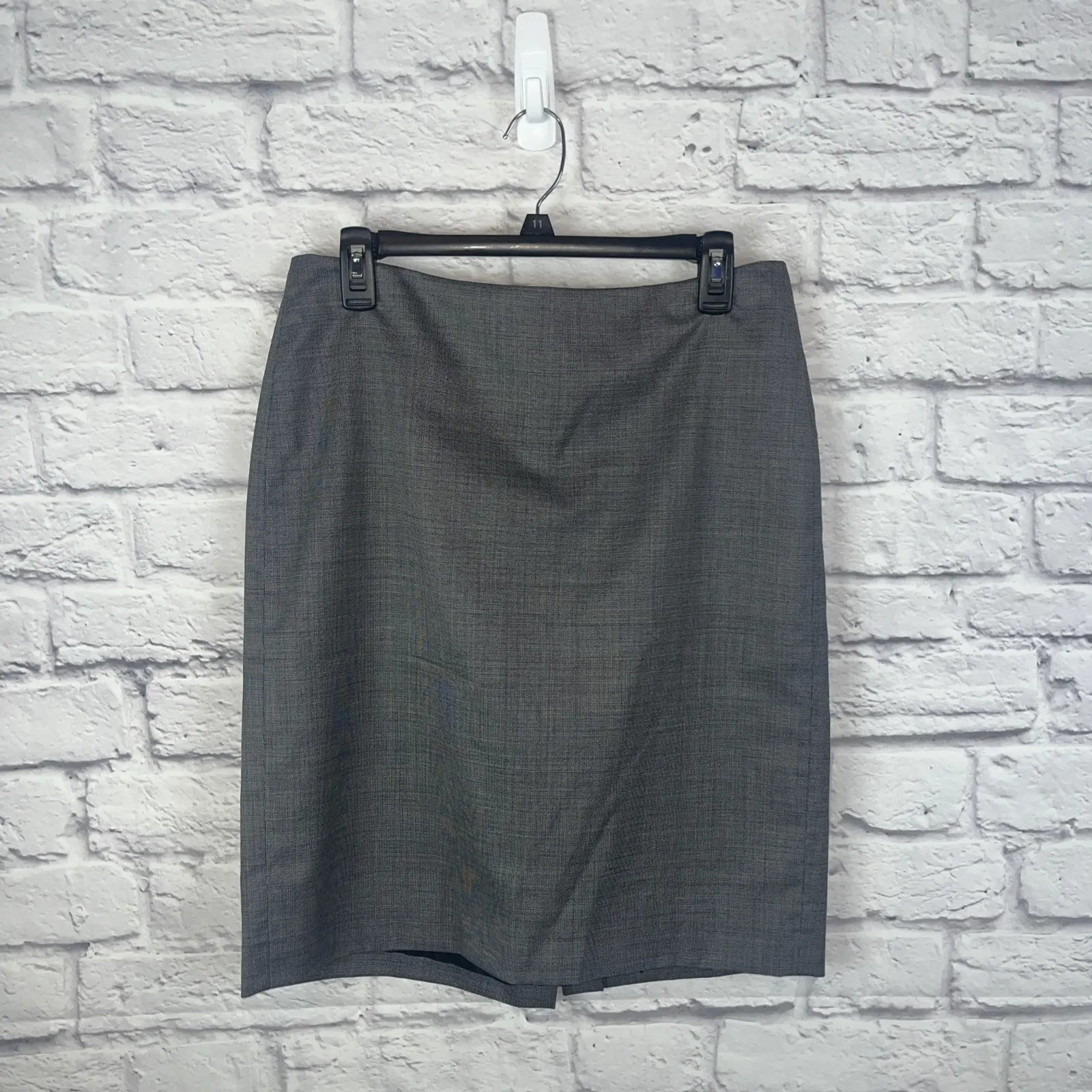 Anne Klein Women's 2 Piece Skirt Suit Wool Career Chic Blend Set Size 10 - Image 8