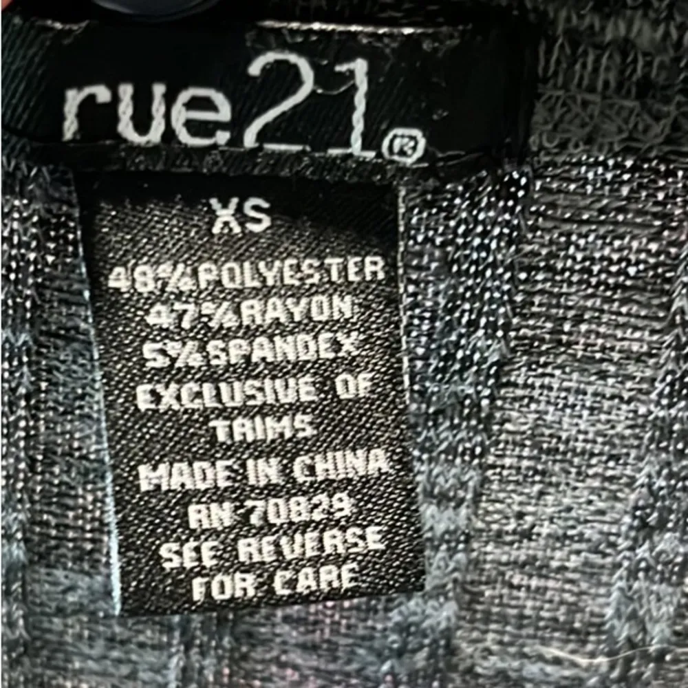 Comfy Charcoal Flowy Top Henley Rue21 Heather Black Long Sleeve Shirt Womens - Image 6