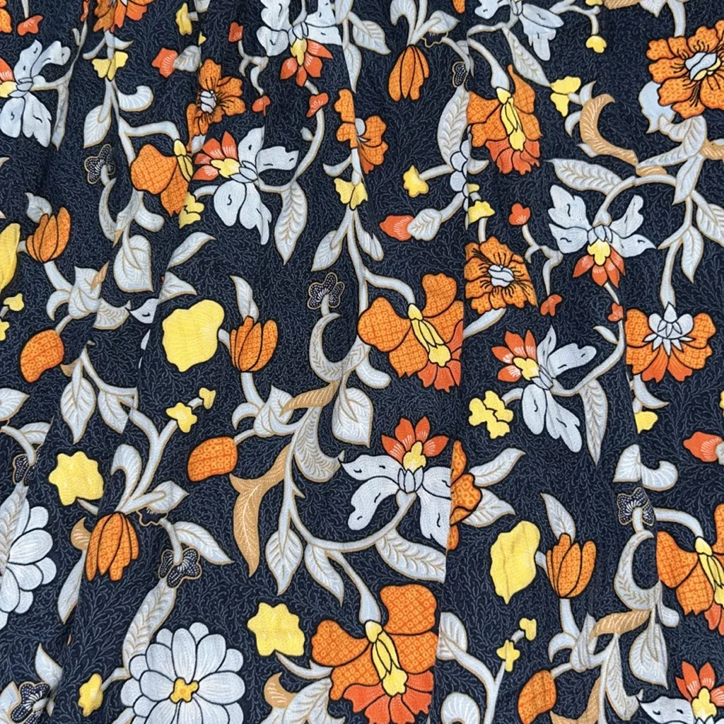 Lane Bryant Blue w/Orange & Yellow Floral Print Sharkbite Skirt Size 22/24 - Image 4