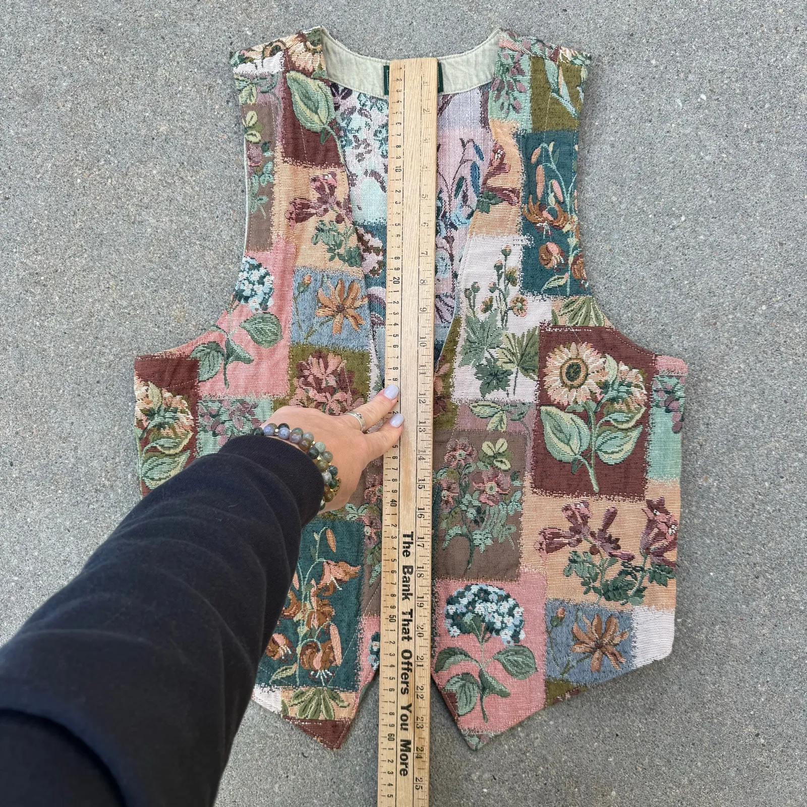 Vintage 90s Westbround Floral Tapestry Patchwork Sampler Vest Cottagecore MEDIUM Green - Image 5