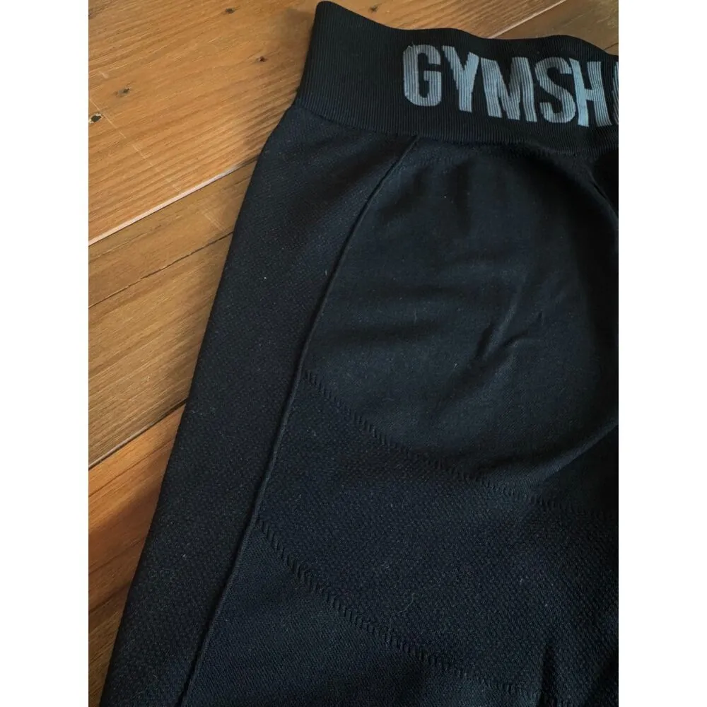 Women's Black Gymshark Flex Cycling Shorts Size Small - Image 3