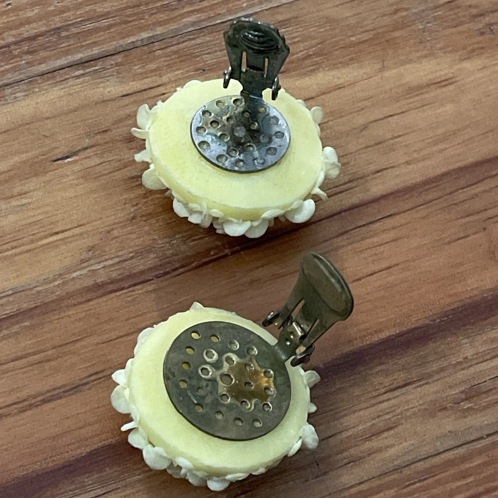 Vintage Pale Yellow Flower Clip Earrings Plastic 1950-1960s - Image 2