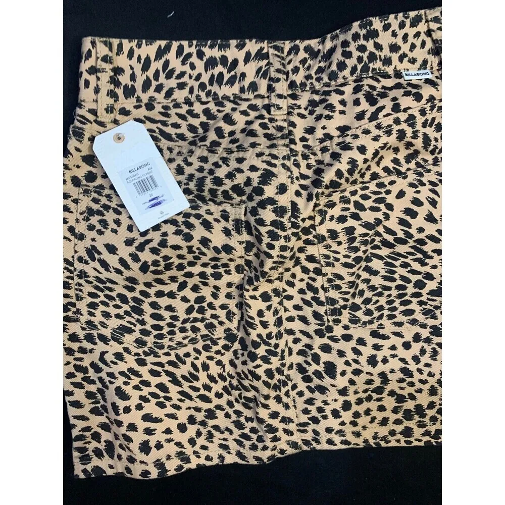 Billabong Women’s‎ Mini Denim Skirt Animal Print New Size 24 - Image 5