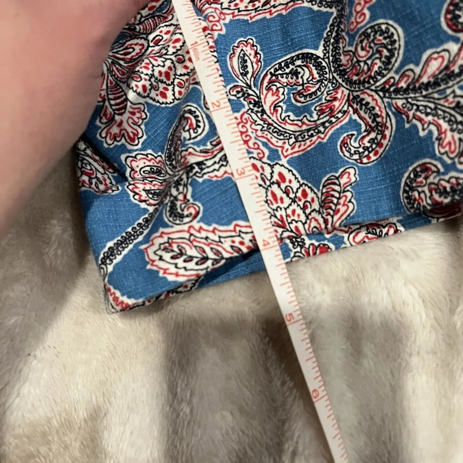 LOFT Women’s Blue Print Shorts – Size 8 EUC Ann Taylor - Image 2