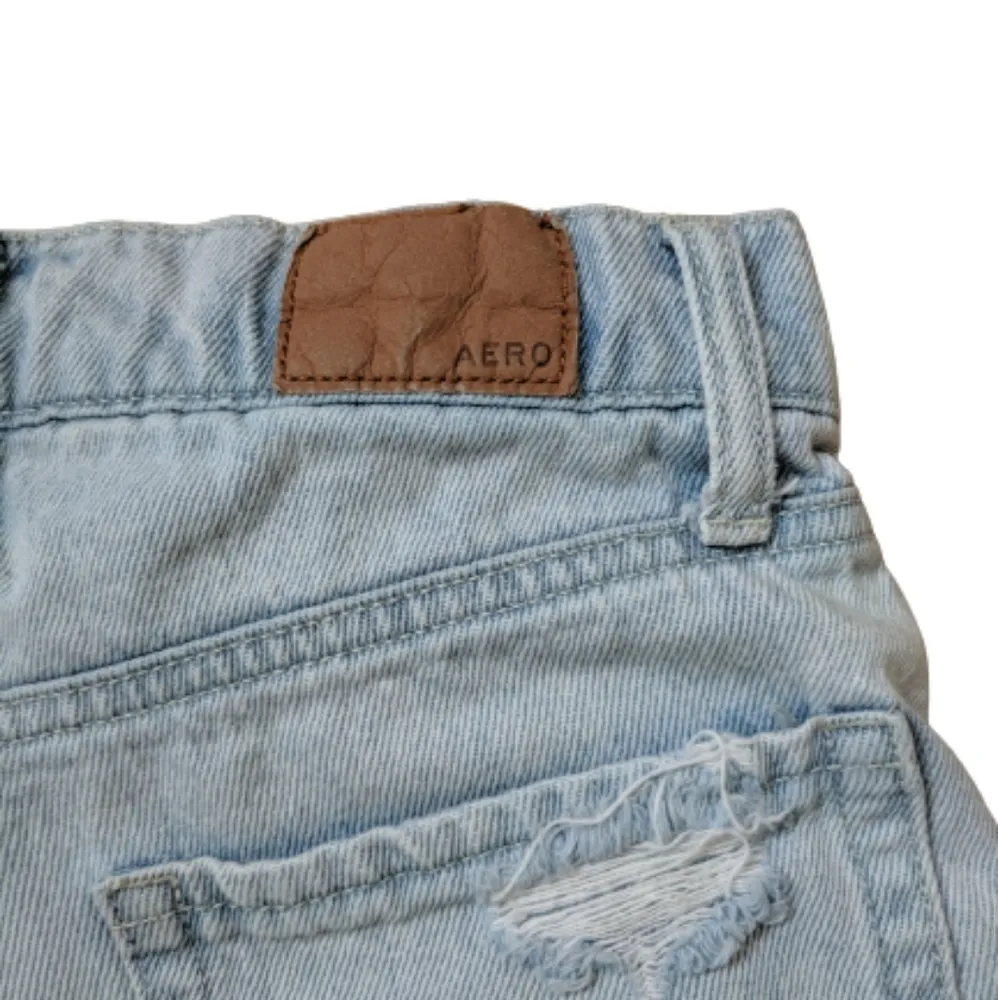 Areopostale Jean Shorts Distressed Lightwash Mom Shorts Size 00 - Image 5