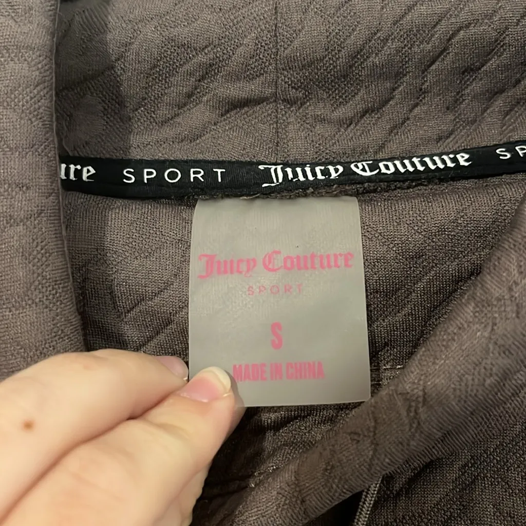 Juicy Couture Sport‎ Cropped Plum Pullover Hoodie Animal Print Size Small - Image 5