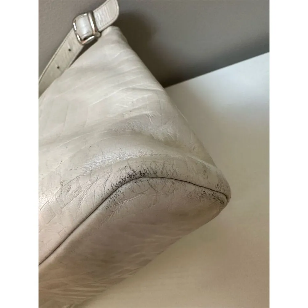 Due Fratelli Women's White Leather Geometric Crossbody Bag Vintage Chic - Image 4