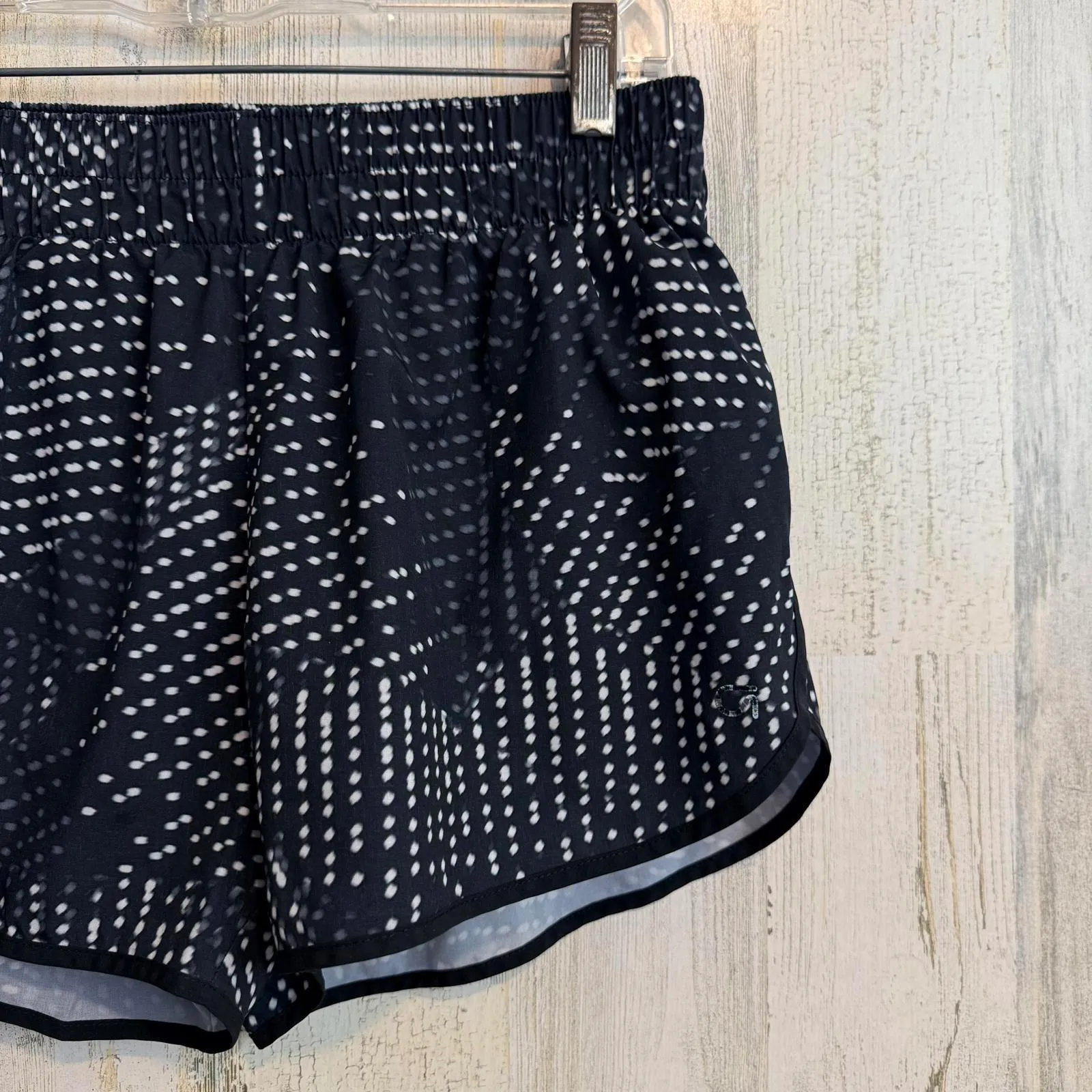 GapFit Running Shorts Womens S Black White Print Elastic Waist Activewear Gym - Image 5
