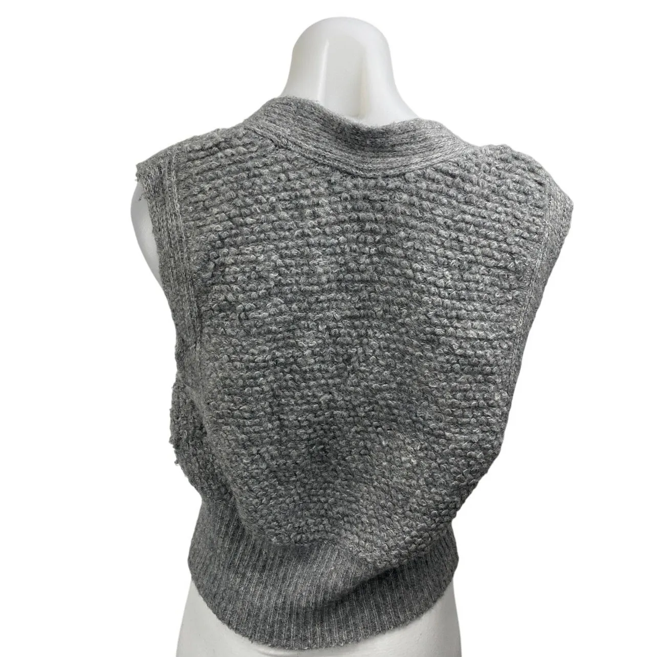 Urban Outfitters Paige Gray Textured Knit Sleeveless Button Crop Sweater Vest M - Image 2