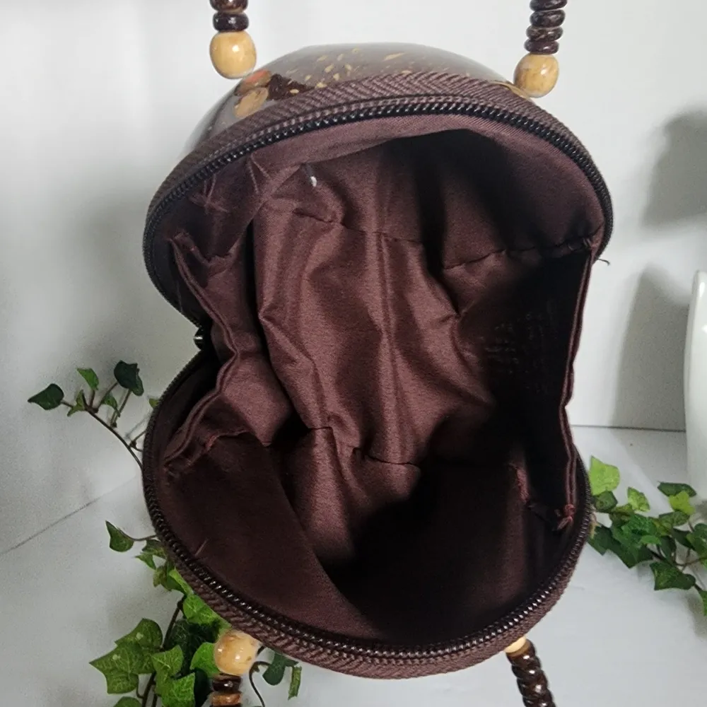 Hand Painted Flower Coconut Bag Purse White - Image 6