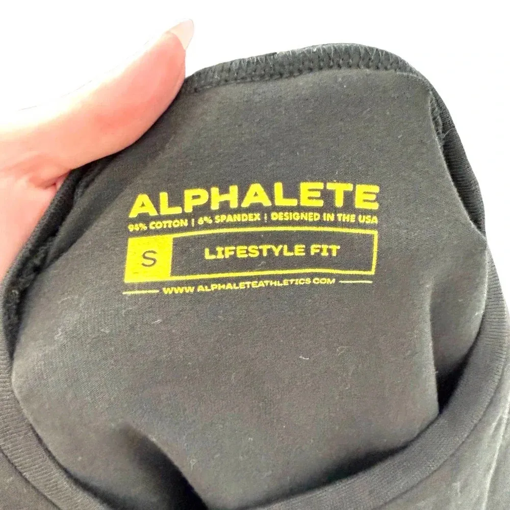 Alphalete Crop Top Tee Long Sleeve Logo Writing Crewneck Black Yellow Size Small - Image 5