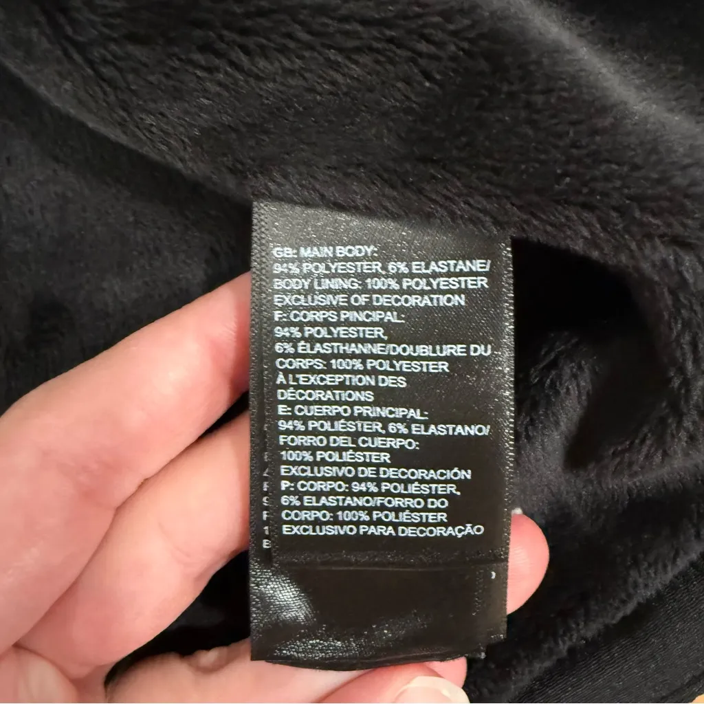 The North Face Black Softshell Jacket Size XS EUC - Image 8