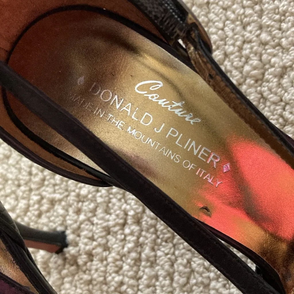 Donald J Pliner Black Croc Patterned Leather High Heel Shoes Pumps Size 7.5 - Image 3