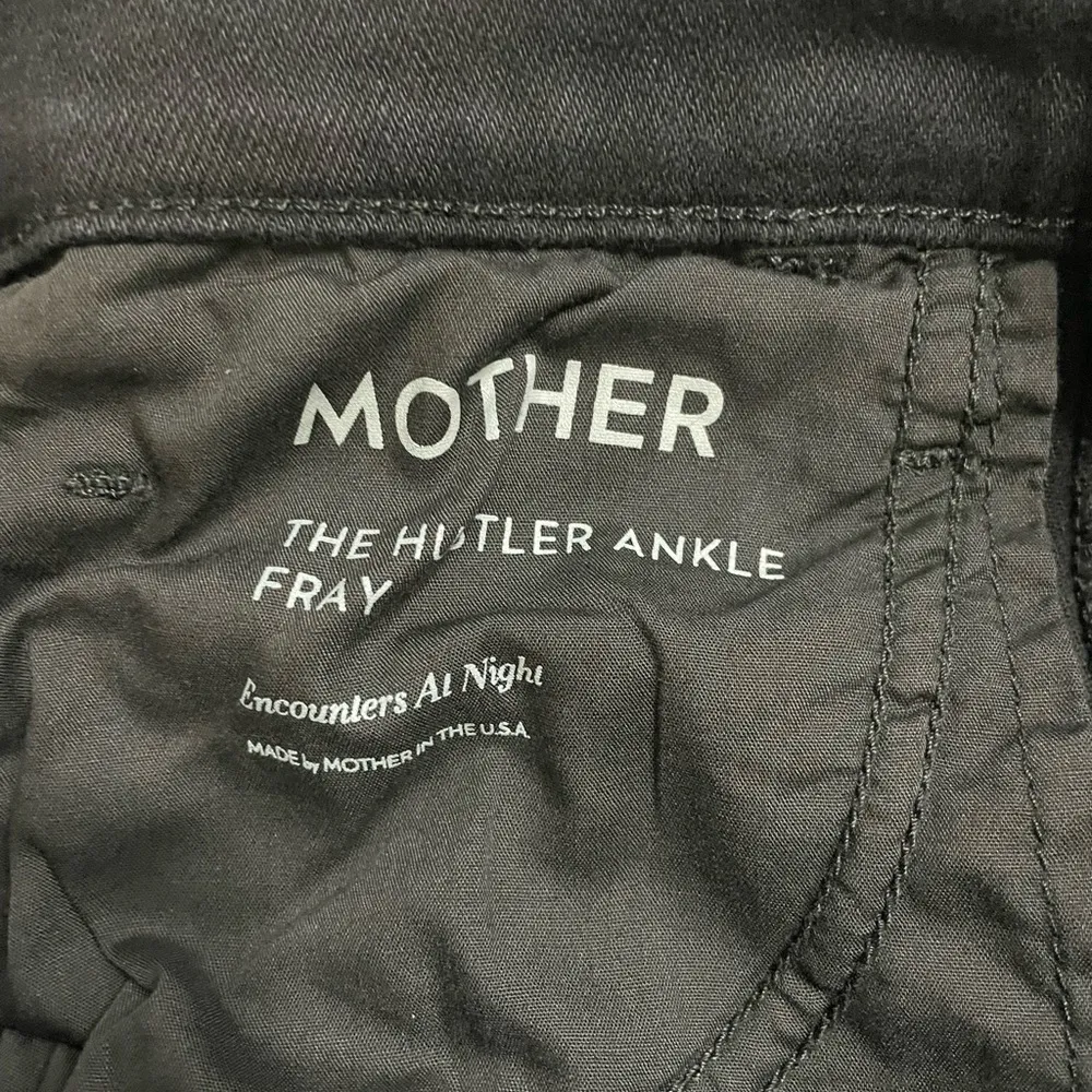 NWT MOTHER Denim Huster Ankle Fray in Encounters At Night Size 31 - Image 8