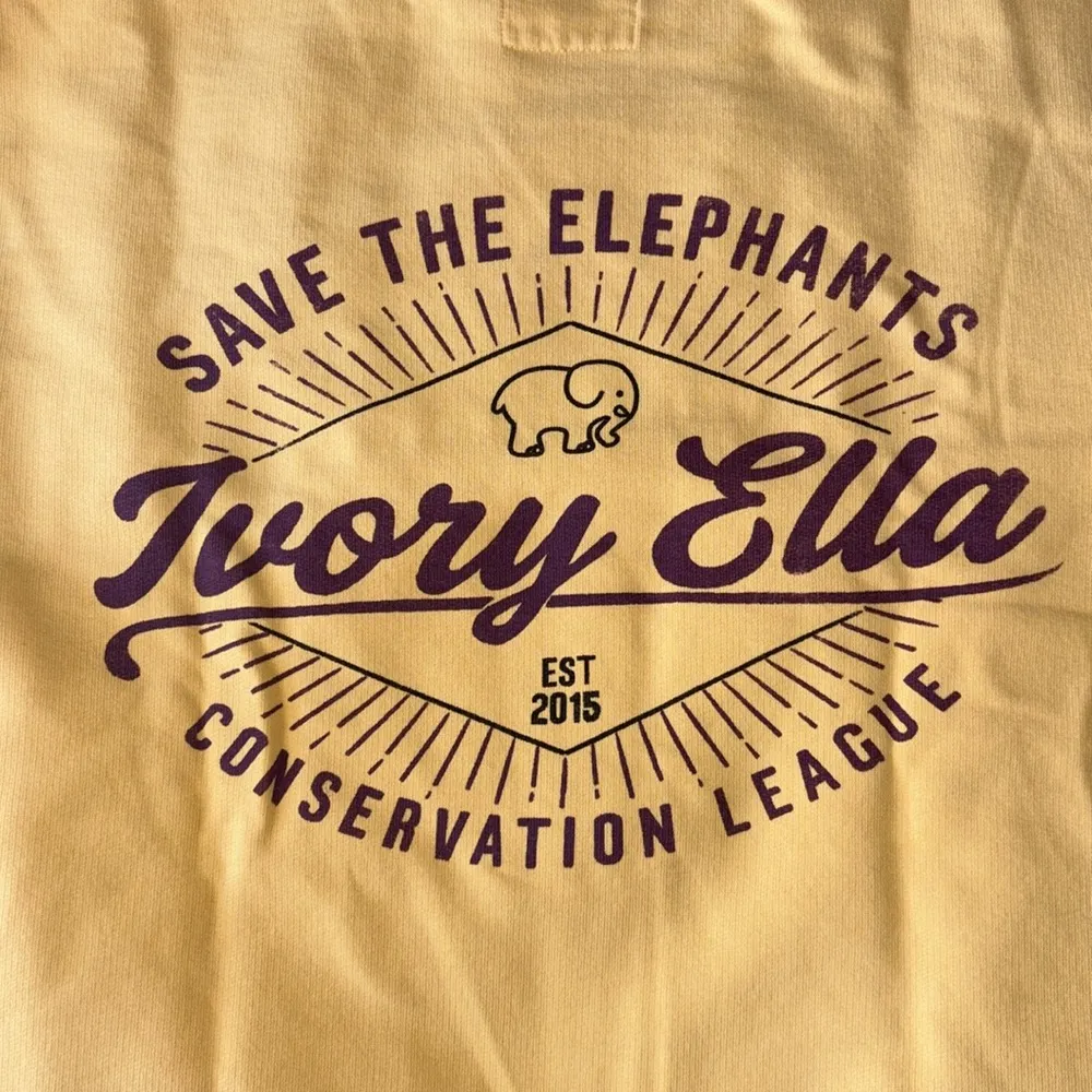 Ivory Ella  crewneck - Image 4